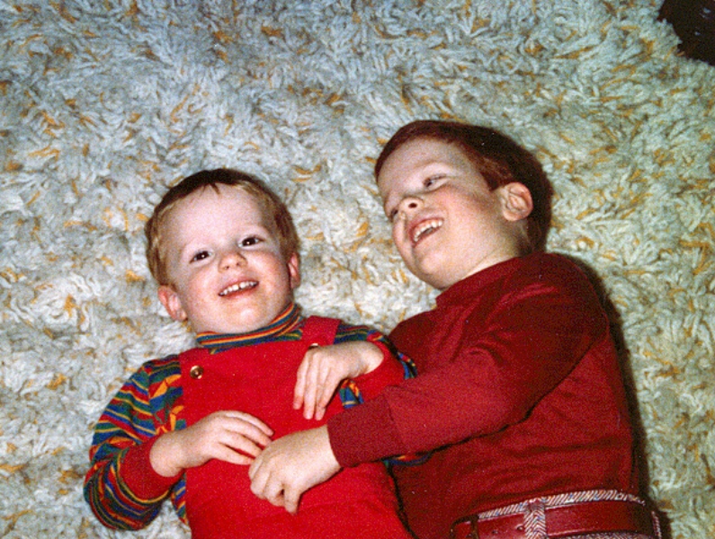 ../Images/Chris and Corey ca 1977.jpg